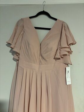 NWT Elegant Blush Flutter-Sleeve Midi Dress